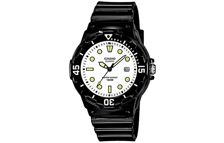 CASIO Women's YOUTH 34.2mm White Watch LRW-200H-7E1