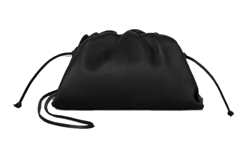 Bottega Veneta The Pouch 20 Butter Calf Nero