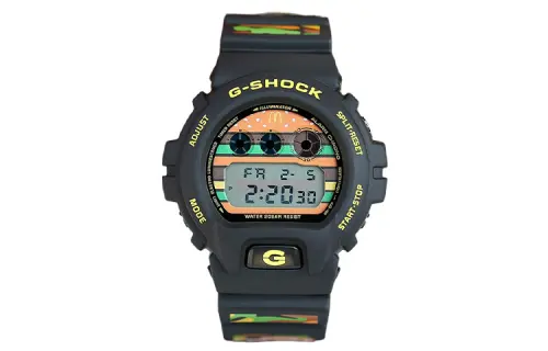 CASIO Unisex G-SQUAD Series Gray Watch DW-6900BigMac