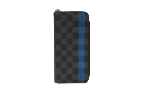 LOUIS VUITTON Wallets