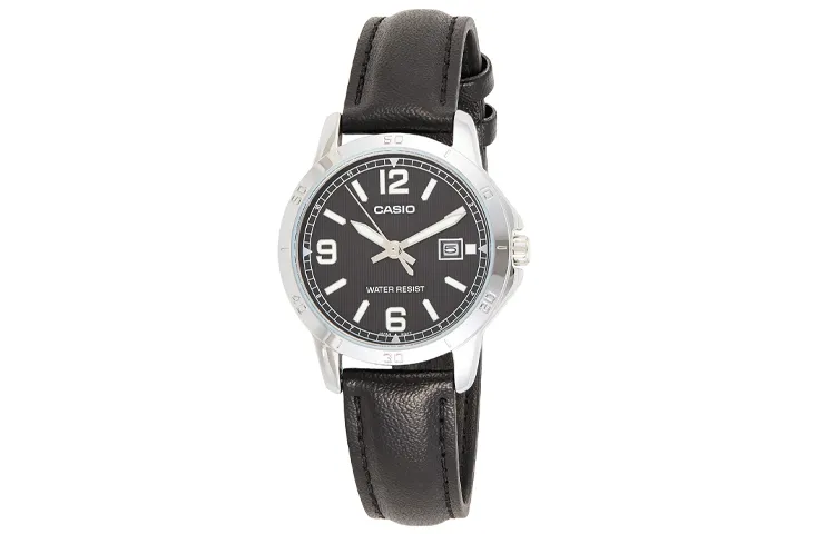 CASIO Women's Standard Series Black Watch LTP-V004L-1B