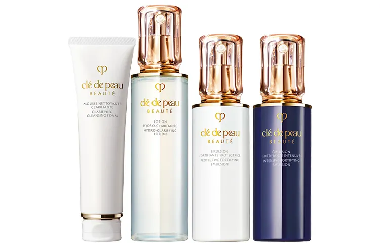 Cleansing milk, moisturizing waterproof refreshing nutritious skin care set, sun protection, 4 piece set, Birthday gift