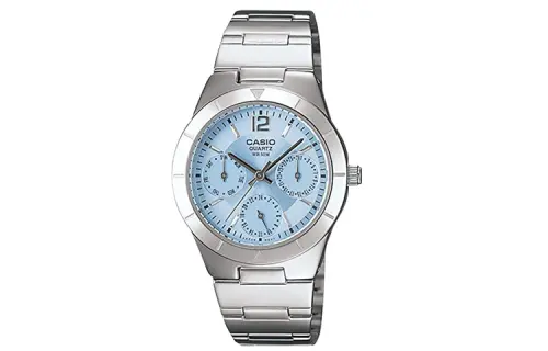 CASIO Women's Standard Series 32mm Blue Watch LTP-2069D-2A