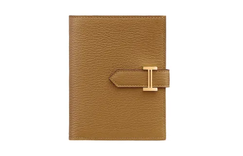 HERMES Bearn Mysore Goat Skin Short Wallet Women's 2H Kraft Paper Color