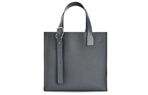 LOEWE Shoulder Bags