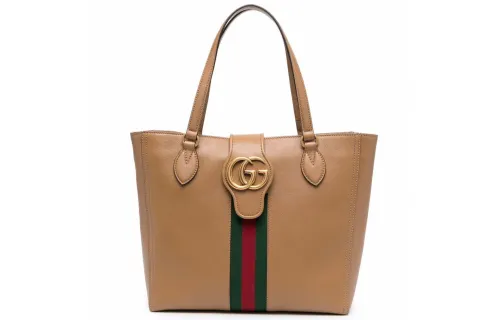 GUCCI Shoulder Bags