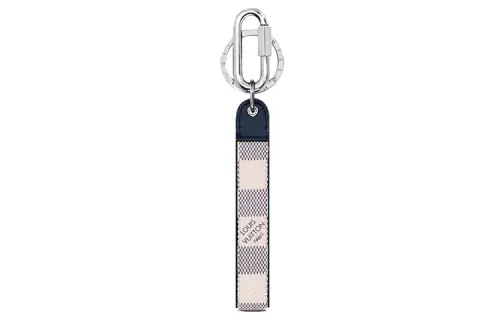 LOUIS VUITTON Metal Keychains Unisex