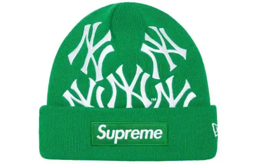 Supreme New York Yankees New Era Box Logo Beanie