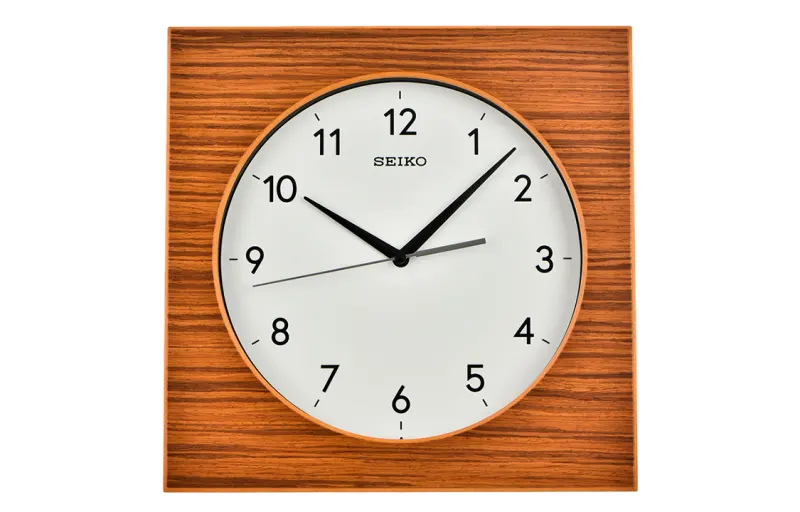 SEIKO Seiko 12-inch clock living room bedroom quartz clock silent sweep seconds solid wood quartz movement wood wall clock men and women same style white QXA766B