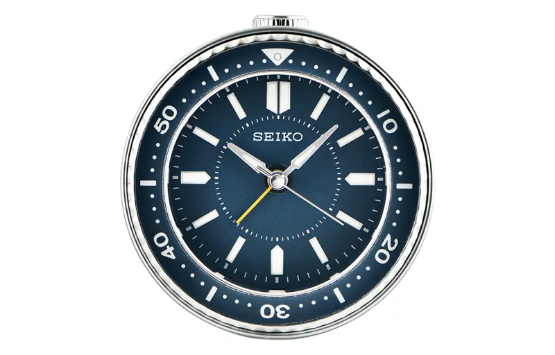 SEIKO Seiko round simple silent sweep second snooze night light small alarm clock sweep second movement plastic alarm clock same style for men and women green