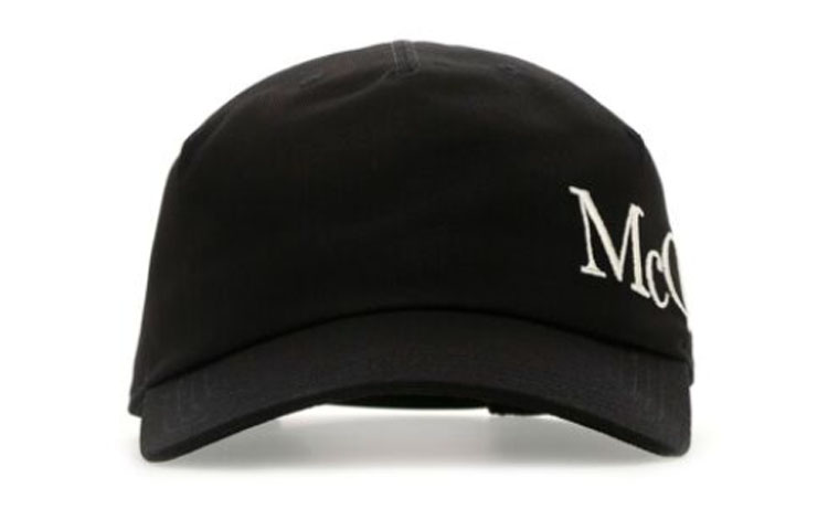 Головные уборы Alexander McQueen