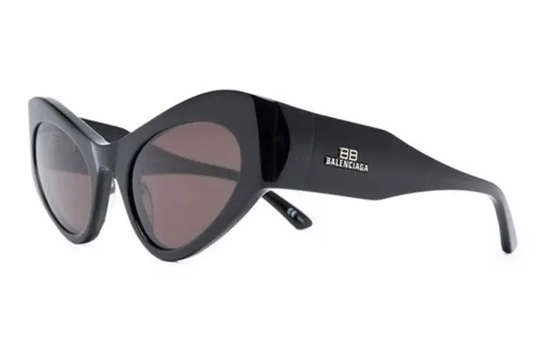 cat-eye frame sunglasses