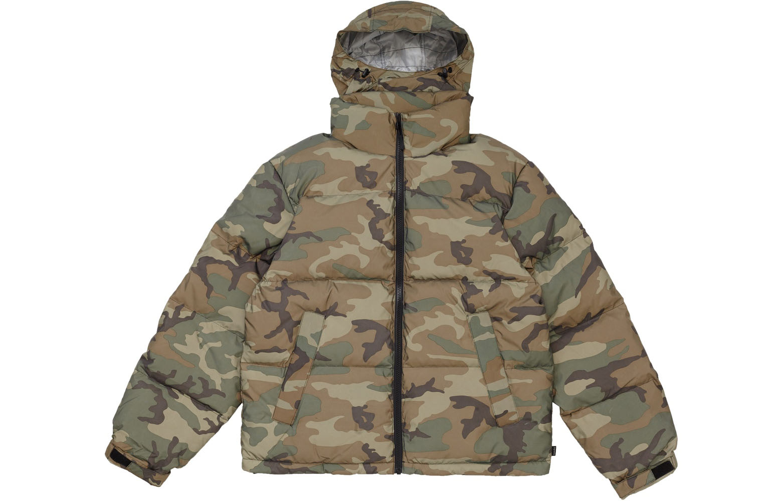 Supreme FW18 Reflective Camo Woodland Down jacket    