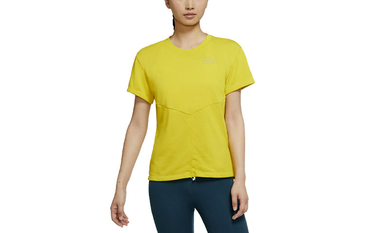 Nike Dri Fit Running T Shirts Women’s Yellow Crew Neck Moderate Straight Fit