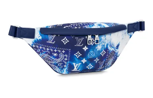 LOUIS VUITTON Bum Bag Discovery Pm Monogram Bandana Bleached Blue