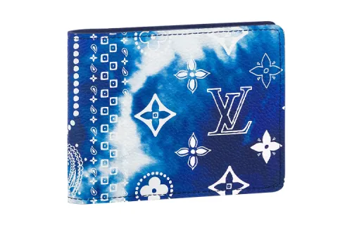 LOUIS VUITTON Slender Wallet Bandana 8 Card Slot Monogram Bleached Blue