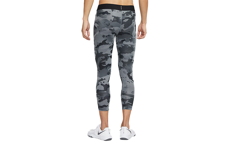 Nike Sports Pants Men’s Smoke Gray Moderate