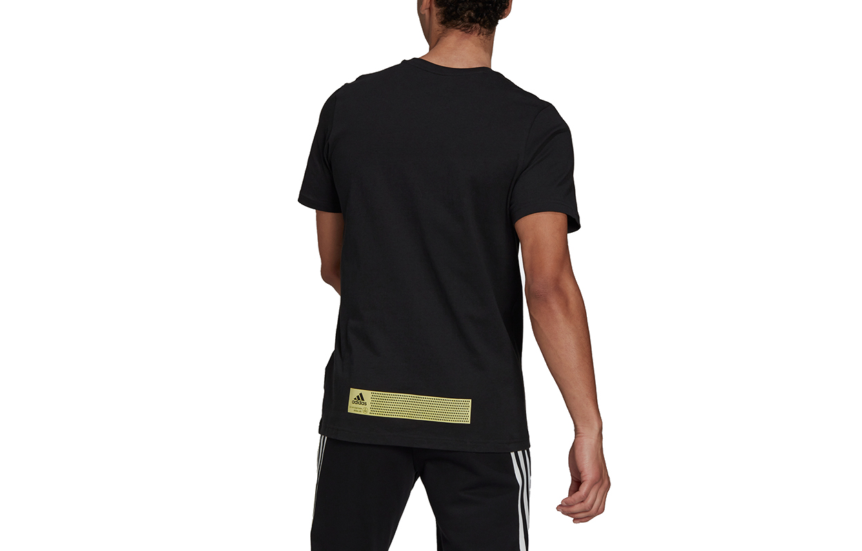 Мужская футболка adidas Tech Refl Tee M (черная) — фото 2