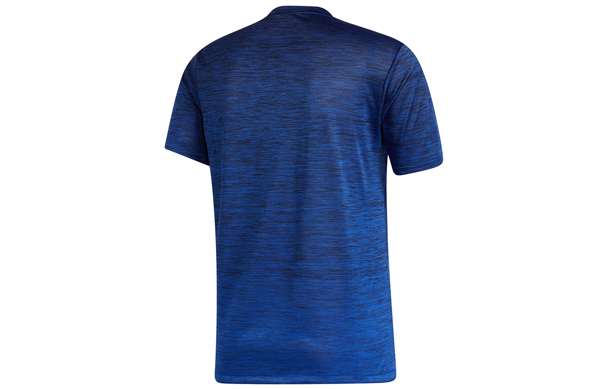 Мужская футболка adidas Gradient Tee (королевский синий) — фото 2