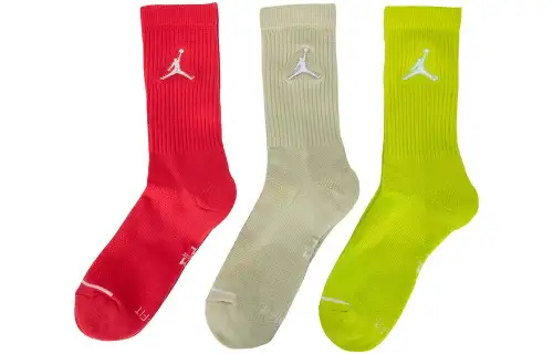 Jordan Everyday Max Crew Solid Color Logo Basketball Casual Sports Breathable Sports Long High Socks 3 Pairs Same Style for Men and Women Green/Light Melted Red/Light Olive Green Gray