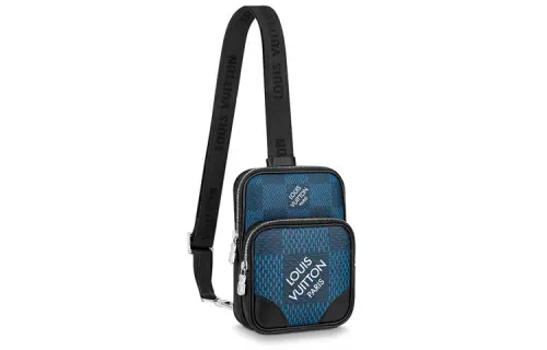 LOUIS VUITTON Amazone Shoulder Bags