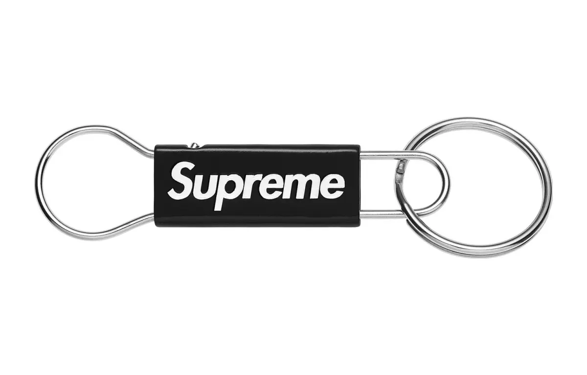 Supreme Metal Keychains Unisex Silver/Black/Red