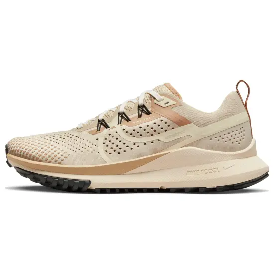 Nike React Pegasus Trail 4 Sanddrift Coconut Milk Women's