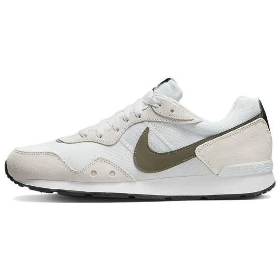 Nike Venture Runner 'White Medium Olive'