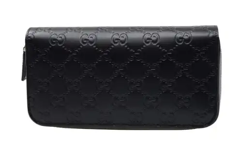 GUCCI Wallets