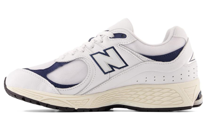 New Balance NB 2002R