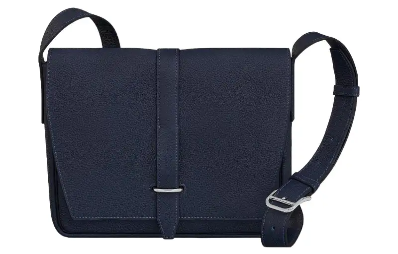 HERMES Steve Light Junior Crossbody Bags