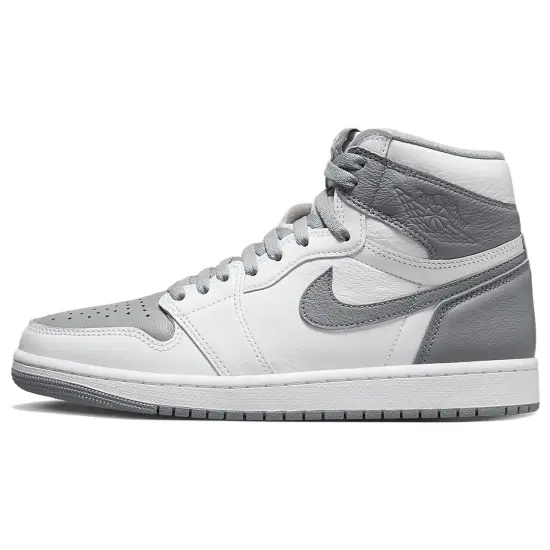 Jordan 1 Retro High OG Stealth