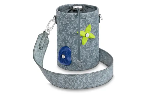 LOUIS VUITTON Chalk Pouch Chalk