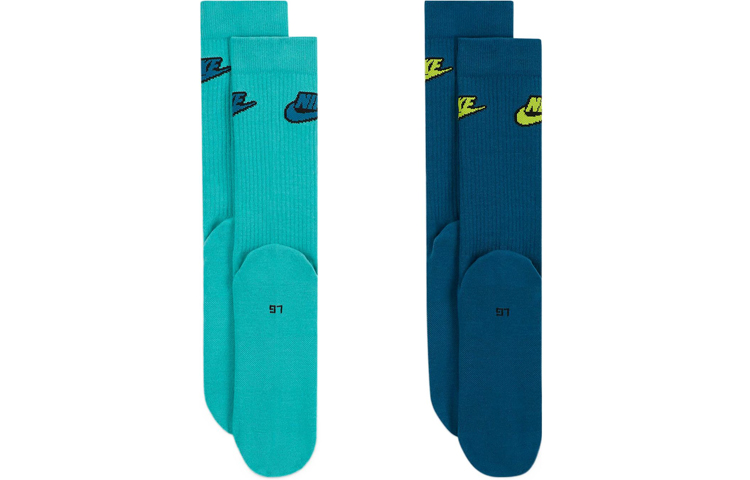 Nike Everyday Essential Logo  2 /
