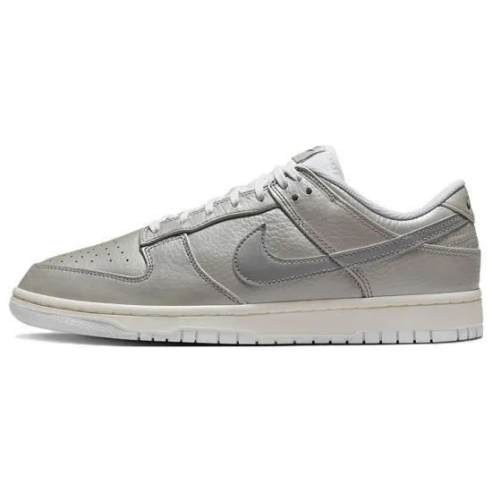 Nike Dunk Low Metallic Silver