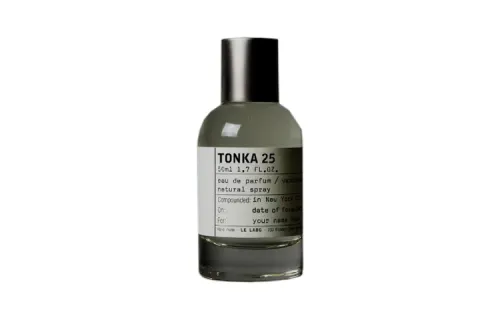 Le Labo TONKA 25 perfume floral and fruity fragrance parfum