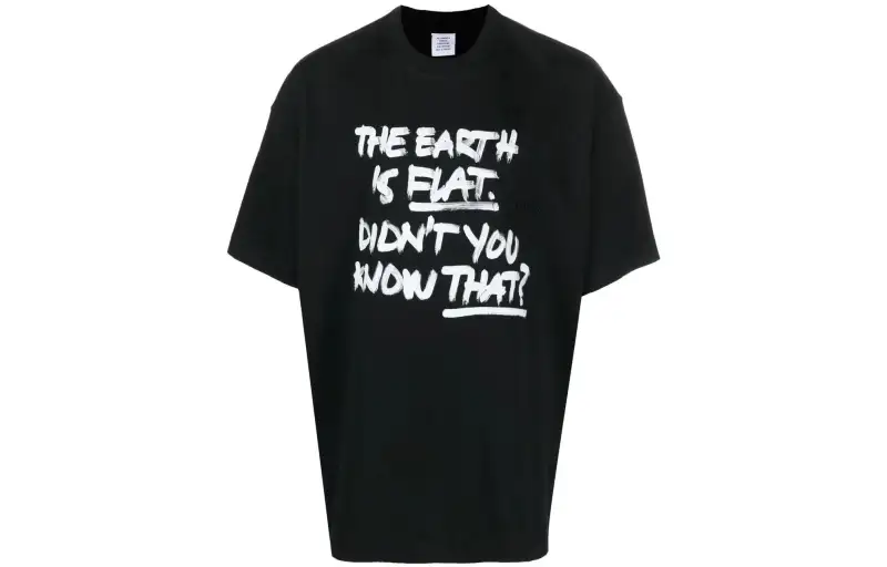 Vetements T Shirts Unisex Black Crew Neck Moderate Straight Fit