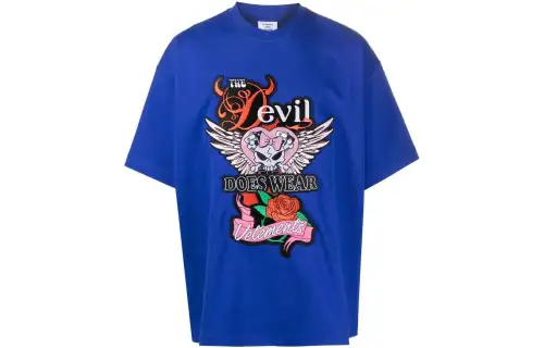 Vetements T Shirts Unisex Blue Crew Neck Moderate Straight Fit