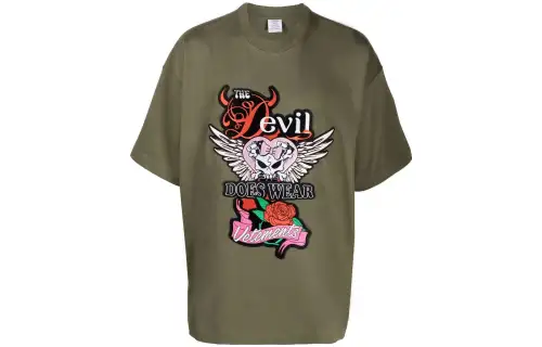 Vetements T Shirts Unisex Green Crew Neck Moderate Straight Fit