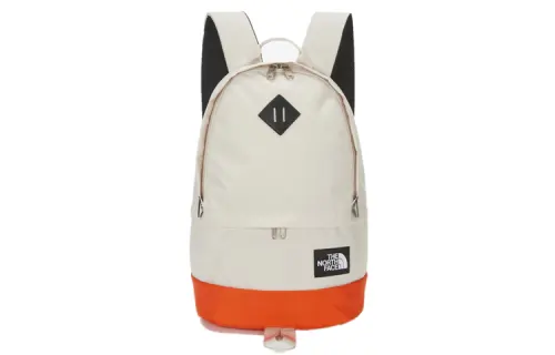 THE NORTH FACE 27L Backpack Outdoor Bag Polyester Ecru Unisex