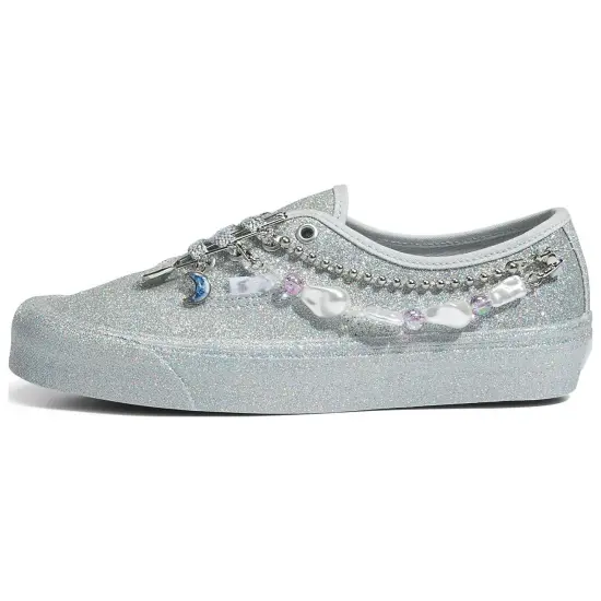 Vans Authentic Skateboarding Shoes Women's Low-top Gray