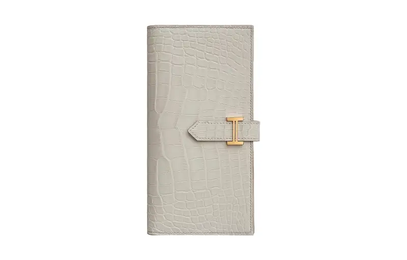 HERMES Bearn Crocodile Leather Wallet Women's 8L Beton Glacier White