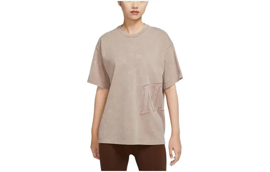 Nike short-sleeve T-shirt
