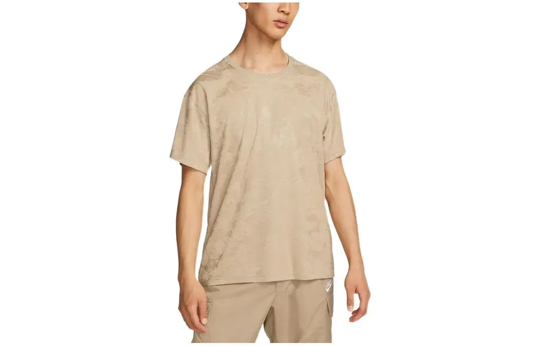 Nike T-Shirts Men's Khaki Crew Neck Moderate Straight Fit