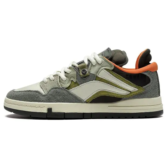 LINING Wei Wu PRO Skateboard Shoes Men Low-Top Gray Green/Mud Green/Bone White