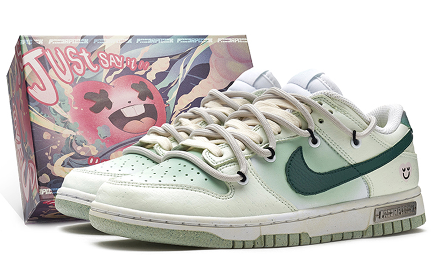 Nike Dunk Low