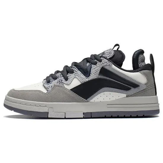 LINING Wei Wu PRO Skateboard Shoes Men Low-Top Moon Gray/Ecru Black