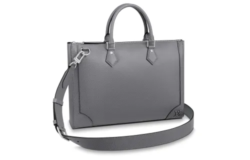 LOUIS VUITTON Taïga Cow Leather Portable One Shoulder Crossbody Briefcase Men's Gray