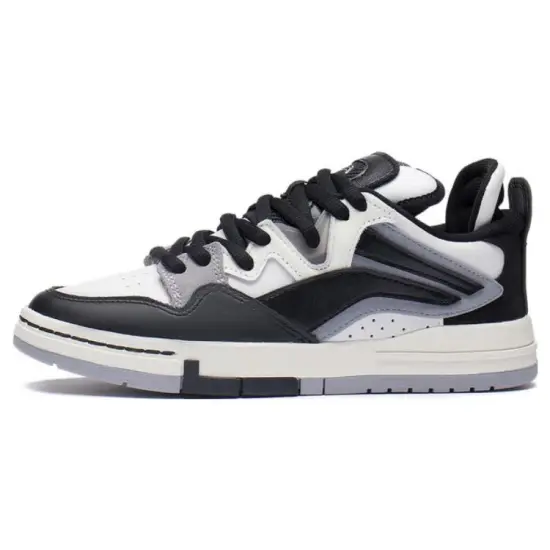 LINING Wei Wu PRO Skateboard Shoes Men Low-Top Black/Champagne White