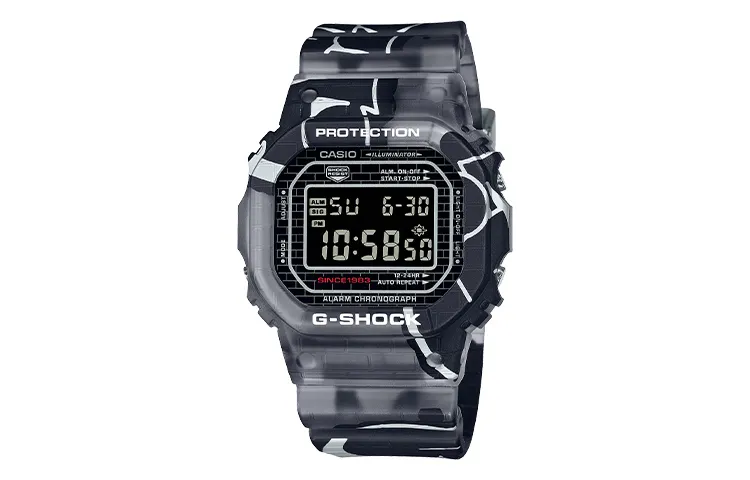 CASIO Men G-SQUAD Series Black Watch DW-5000SS-1PR